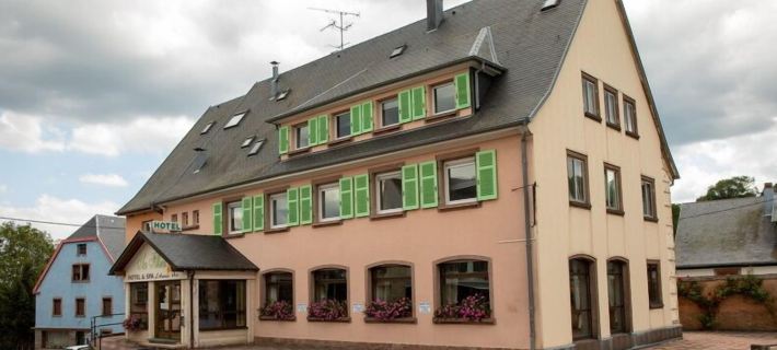 Hôtel Restaurant et Spa Au Tilleul โรงแรมในอัลซาซ