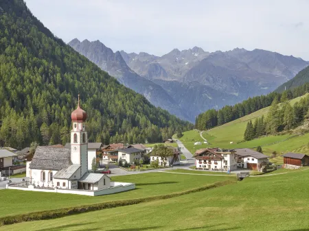Agnesn Отели рядом с достопримечательностью «Otztal Valley»