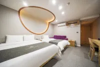 Symphony Hotel
