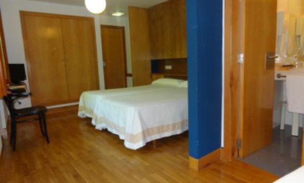 Hotel Restaurante Marroncín - Housity