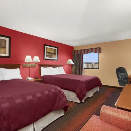 Ramada by Wyndham East Orange Отели в г. Ист-Оранж