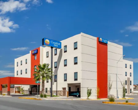 コンフォート イン チワワ チワワのホテル