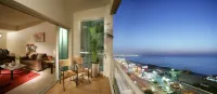 Ramada by Wyndham Beach Hotel Ajman - Merinäköala
