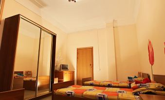 Hostel Dom