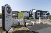 B&B Hotel Chateauroux Aéroport - 2 - parking