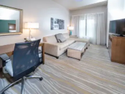 สเตย์บริดจ์ สวีทส์ ซัมเมอร์วิลล์ บาย IHG โรงแรมในซัมเมอร์วิลล์