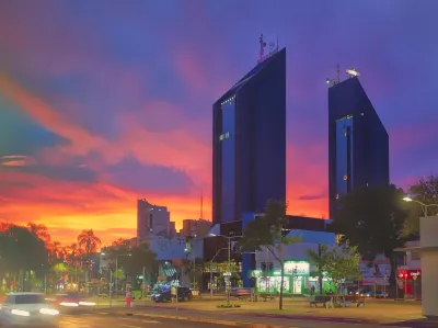 Central Park Hotel by Bourbon Hotel dekat Museu de Arte de Cascavel - MAC