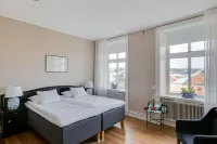 Grand Hotel Jonkoping, BW Signature Collection Hotels near Högskolebiblioteket i Jönköping