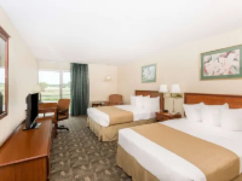 Days Inn by Wyndham Grand Island I-80 Hotels in Alda