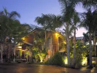 Oasis Inn Ulladulla - Welcoming Guests 18 Years and Older