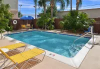 Holiday Inn Express KENNER - NEW ORLEANS AIRPORT by IHG - Pools