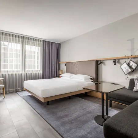 Frankfurt Airport Marriott Hotel Отели рядом с достопримечательностью «Офисный комплекс Squaire»