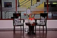 Hotel Mookambika Palace