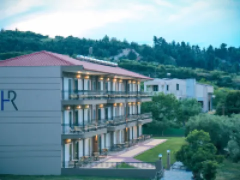 Royal Hotel and Suites Hotels in Polykhrono