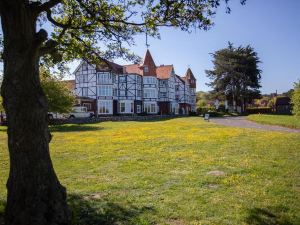 Links Country Park Hotel