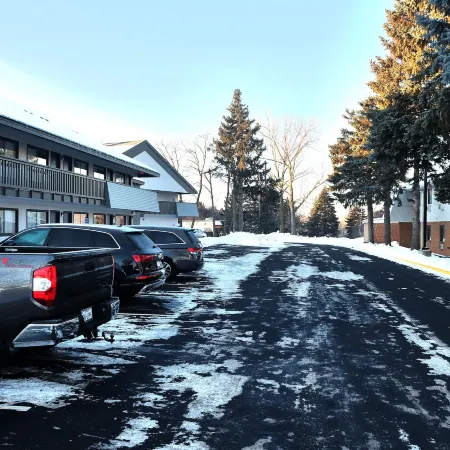 Motel 6 Burnsville, MN
