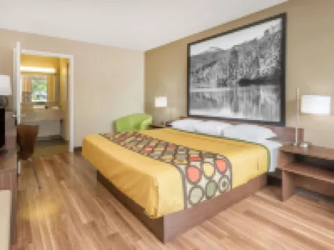 Super 8 by Wyndham Asheville Airport Hoteles en Fletcher