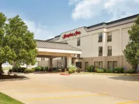 Hampton Inn Shawnee - Bãi đậu xe