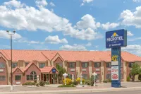Microtel Inn & Suites by Wyndham Gallup Hotels near Navajo Code Talkers Museum