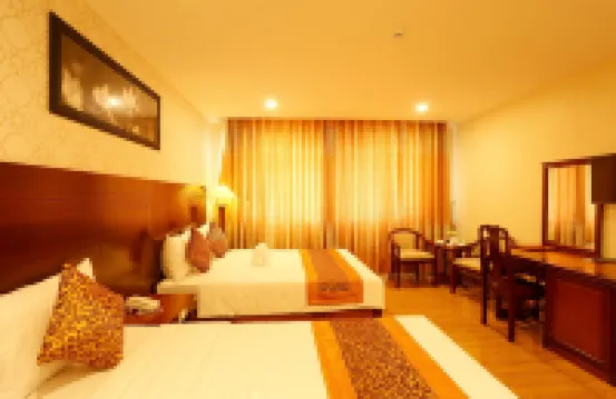New Palace Hotel