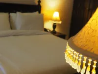 Golden Tulip Stone town Boutique