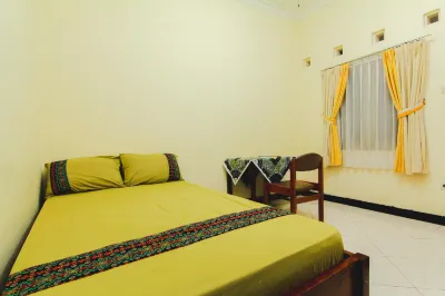 Griya Batik Giri Sekar Homestay