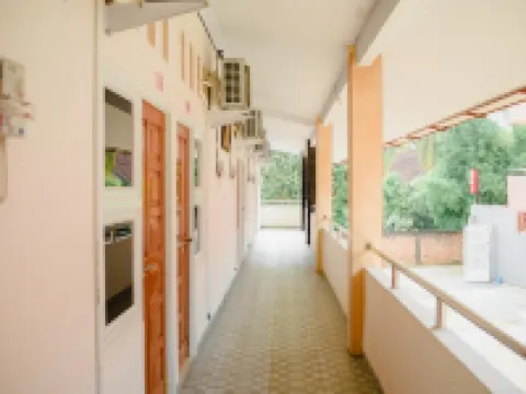 Desilva Bandara Hotels in Kebun Bunga