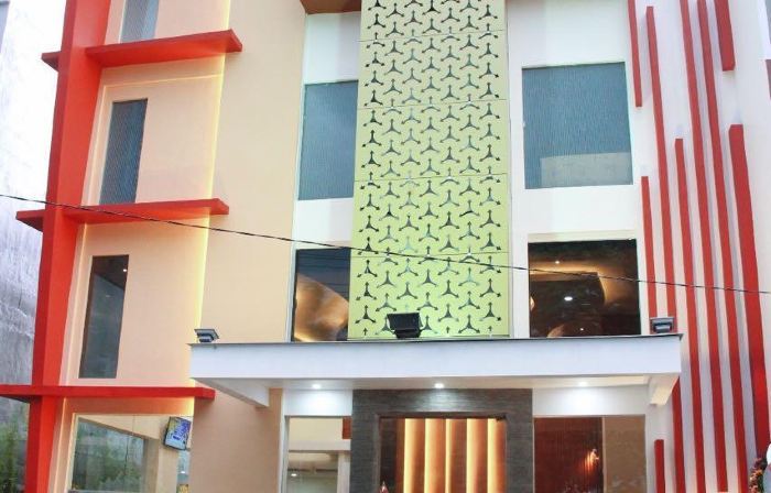 Sumi Hotel Surabaya