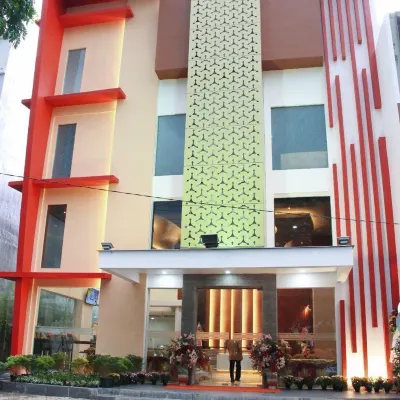 Sumi Hotel Surabaya Hotel dekat Gedung T8 FBS Unesa Lidah Wetan