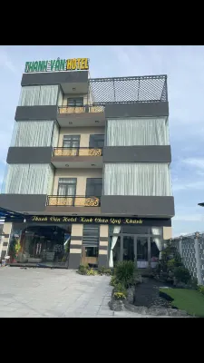 THANH VÂN HOTEL Hotele w: Ba Ria