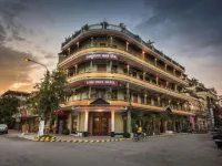 Seng Hout Hotel Hotels near Sangker Gallery