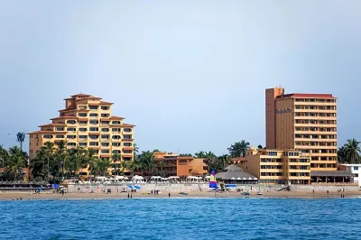 Costa de Oro Beach Hotel Hotels near El Venadito