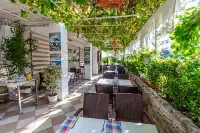 Hotel Dost - Balkon