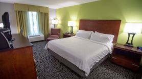 Holiday Inn Express HICKORY-HICKORY MART by IHG