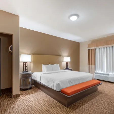 Best Western Plus DFW Airport Suites