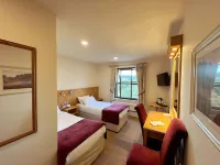 The Lucan Spa Hotel Các khách sạn ở Lucan