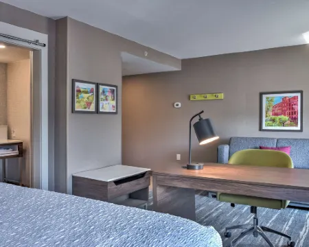 Hampton Inn & Suites by Hilton Keene Hotels in Keene