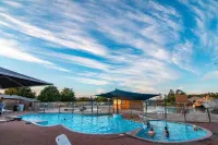 Lake Taupo Holiday Resort - Pools