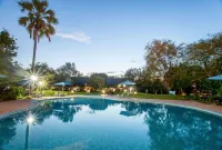 Azambezi River Lodge