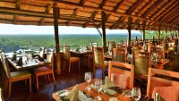 Victoria Falls Safari Lodge - breakfast