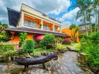 Red Garden Resort Hotels in Chuanfan Rock