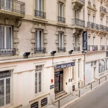 1924 Hôtel