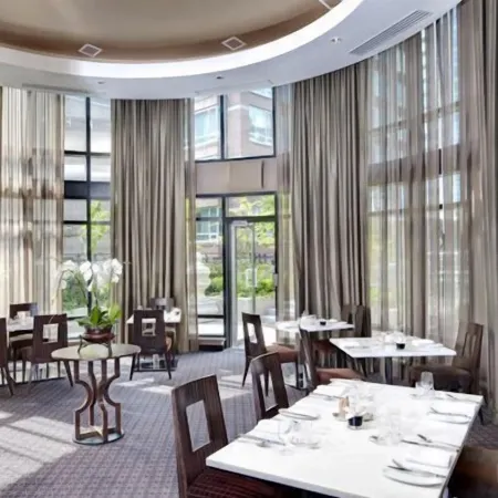 L'Hermitage Hotel