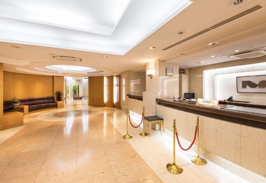 6. 아카사카 요코 ..