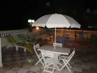 Marcie Guesthouse hôtel and Restaurant Hôtels à : Santo