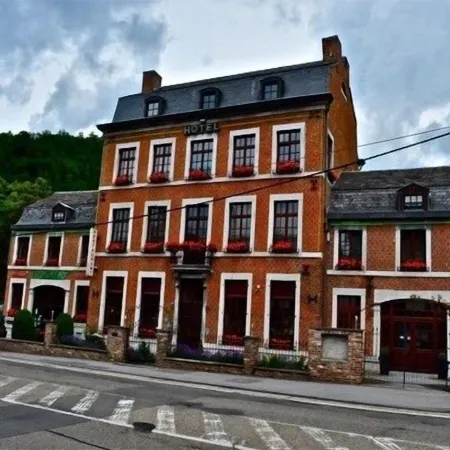 Hotel IL Castellino Отели в г. Эрв