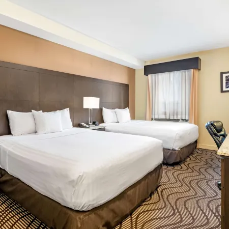 La Quinta Inn & Suites by Wyndham Oshawa Hotels in Oshawa