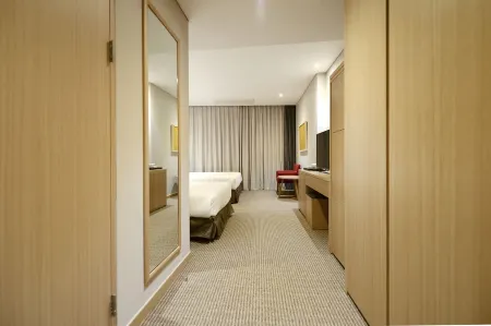โรงแรมนิว โอเรียนทัล