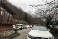 Abant Yayla Dagevi - parking