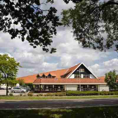 Van der Valk Hotel Groningen-Westerbroek Hotel Exterior